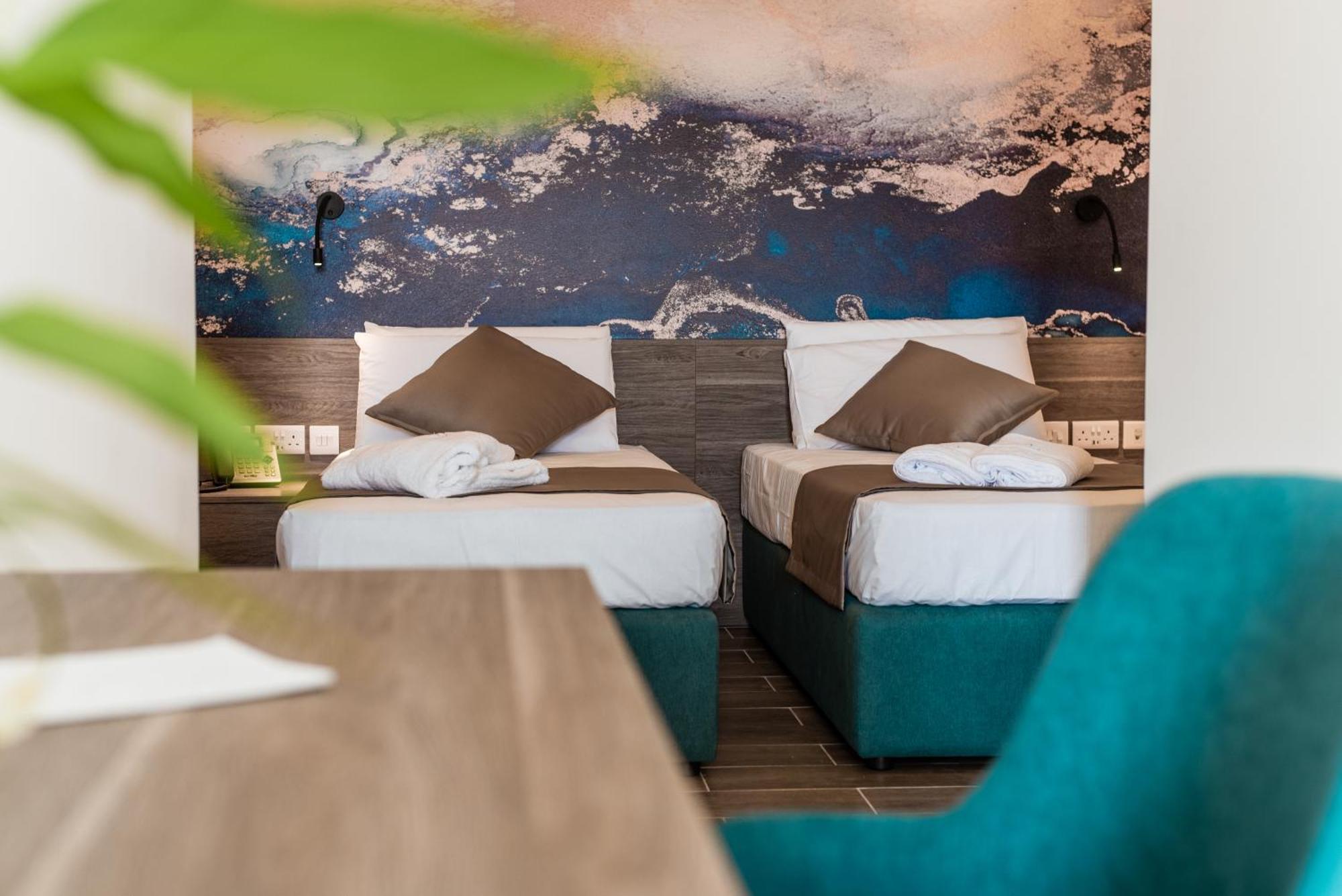 Blu Waters Boutique Hotel ซเลนดิ ภายนอก รูปภาพ